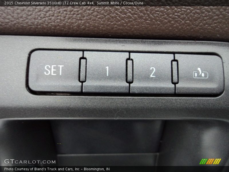 Summit White / Cocoa/Dune 2015 Chevrolet Silverado 3500HD LTZ Crew Cab 4x4