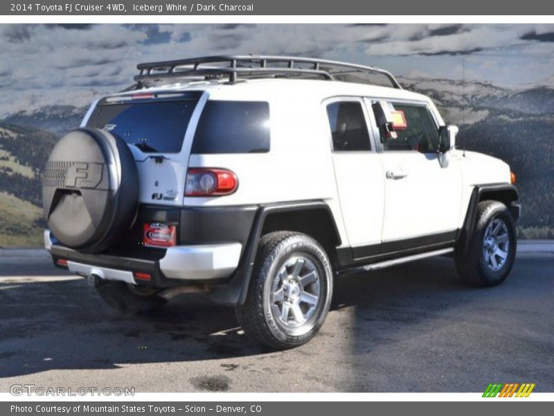 Iceberg White / Dark Charcoal 2014 Toyota FJ Cruiser 4WD