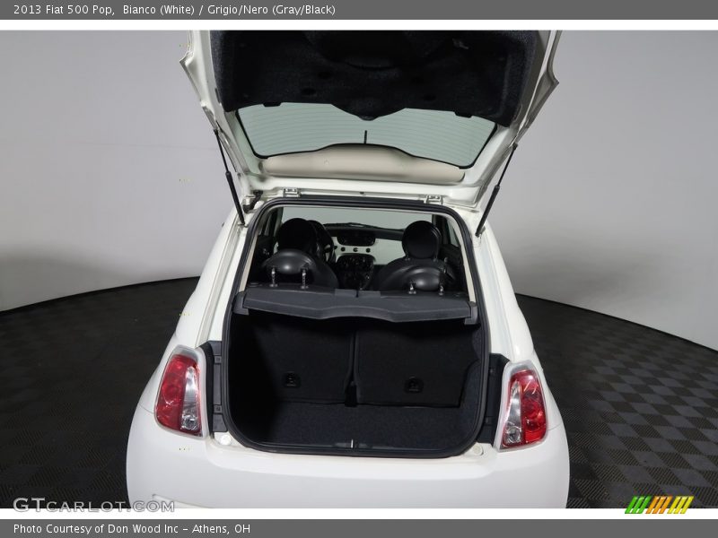 Bianco (White) / Grigio/Nero (Gray/Black) 2013 Fiat 500 Pop