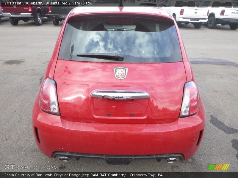 Brillante Red / Nero (Black) 2018 Fiat 500 Abarth