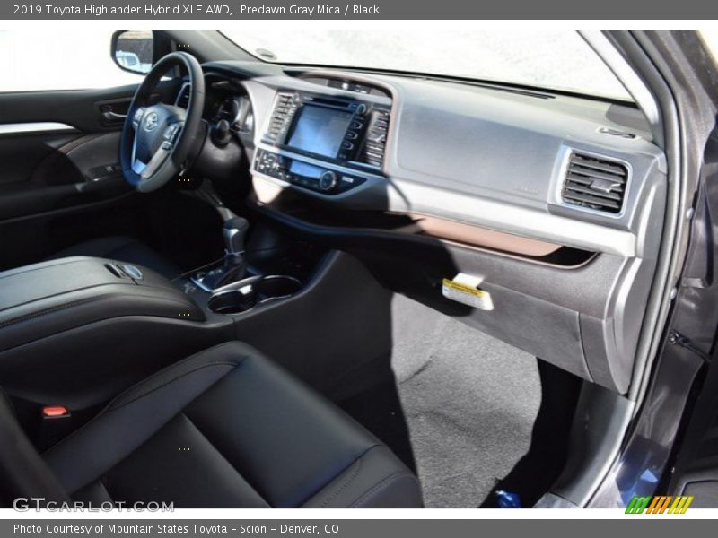 Predawn Gray Mica / Black 2019 Toyota Highlander Hybrid XLE AWD