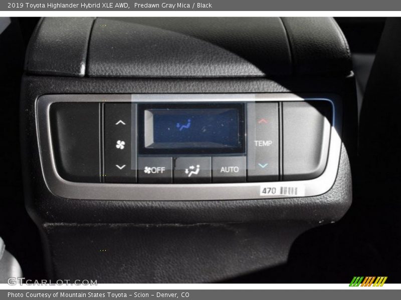 Controls of 2019 Highlander Hybrid XLE AWD
