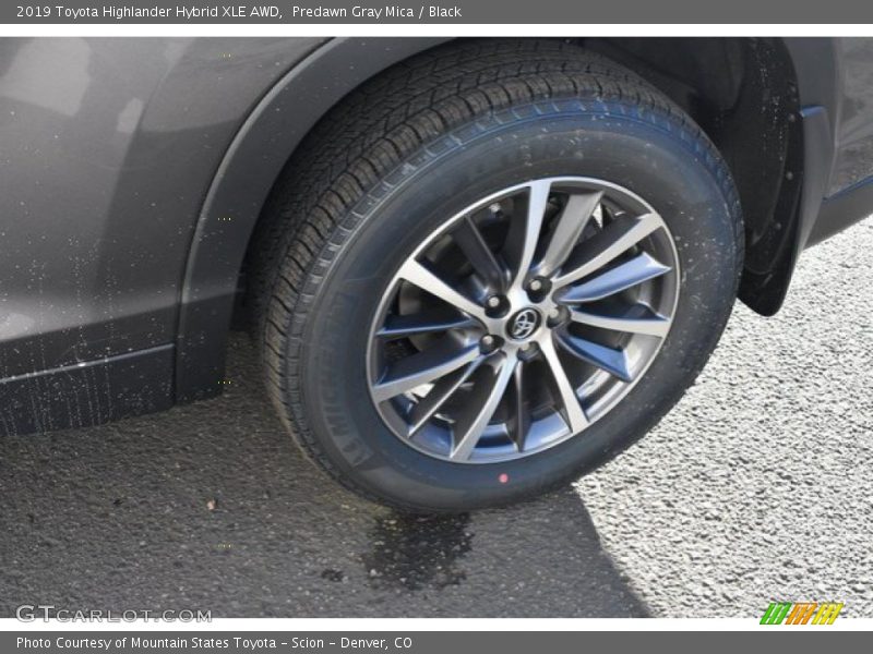  2019 Highlander Hybrid XLE AWD Wheel
