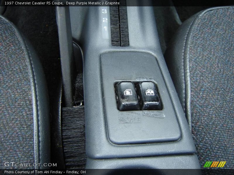 Deep Purple Metallic / Graphite 1997 Chevrolet Cavalier RS Coupe