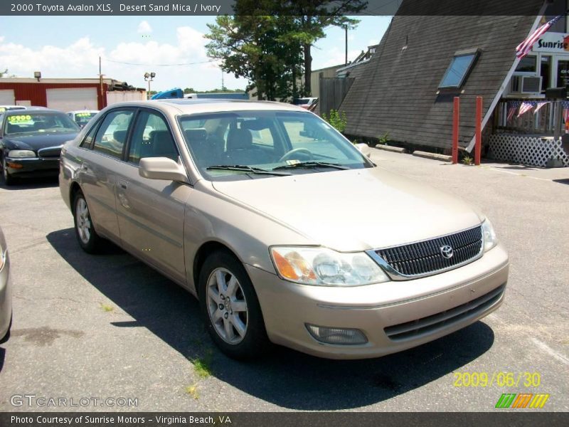 Desert Sand Mica / Ivory 2000 Toyota Avalon XLS