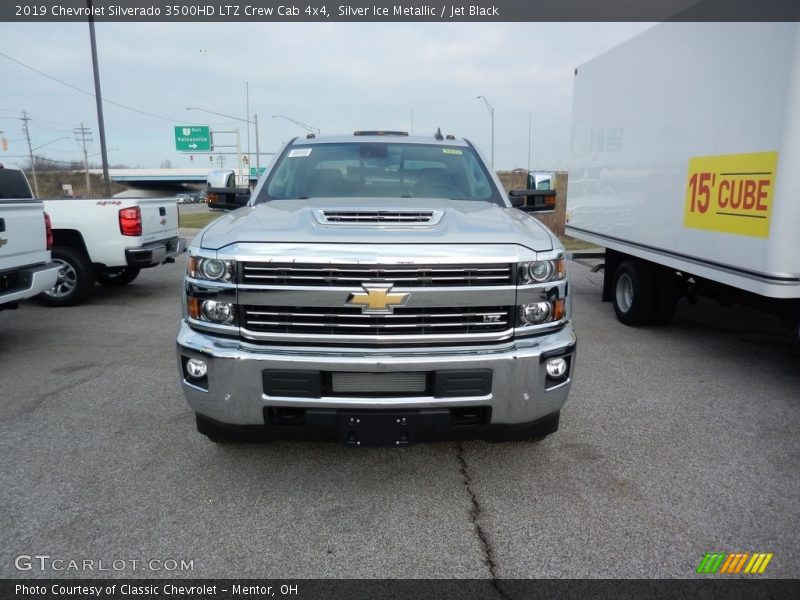 Silver Ice Metallic / Jet Black 2019 Chevrolet Silverado 3500HD LTZ Crew Cab 4x4