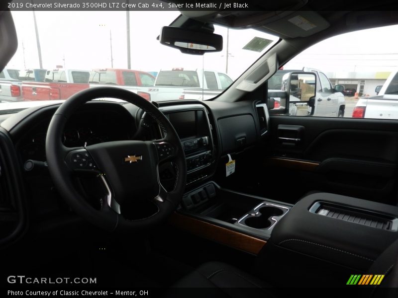 Silver Ice Metallic / Jet Black 2019 Chevrolet Silverado 3500HD LTZ Crew Cab 4x4