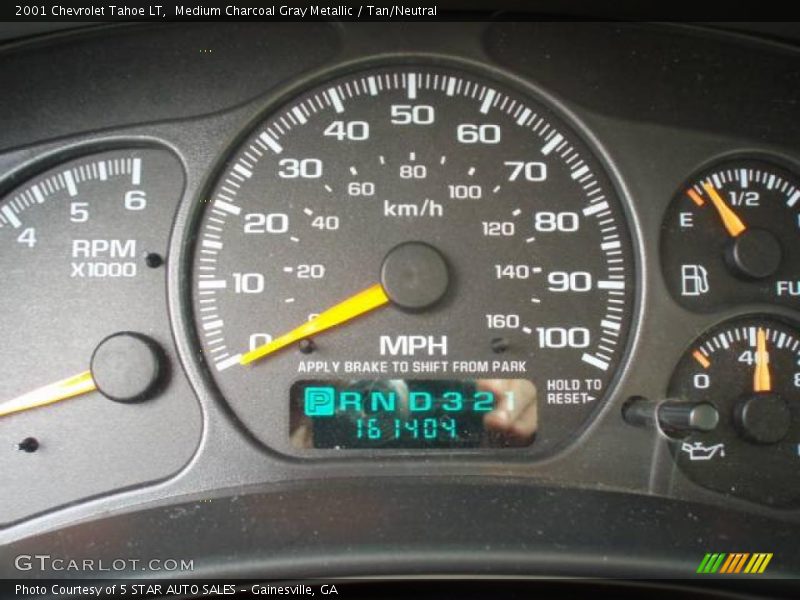 Medium Charcoal Gray Metallic / Tan/Neutral 2001 Chevrolet Tahoe LT