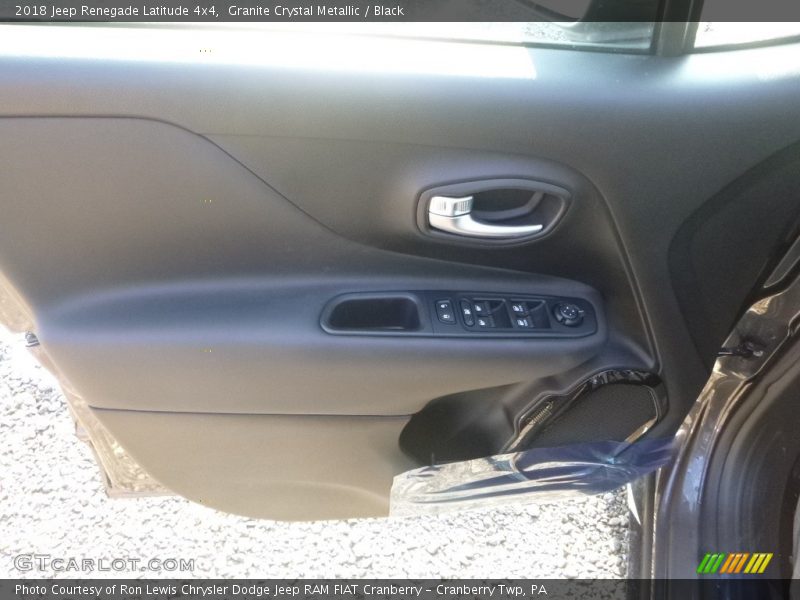 Granite Crystal Metallic / Black 2018 Jeep Renegade Latitude 4x4
