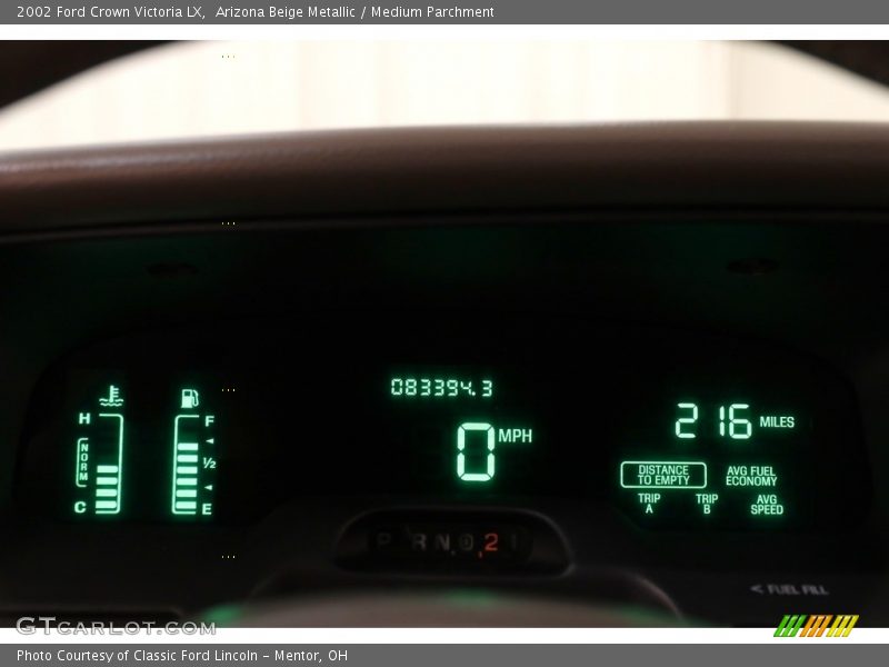 Arizona Beige Metallic / Medium Parchment 2002 Ford Crown Victoria LX