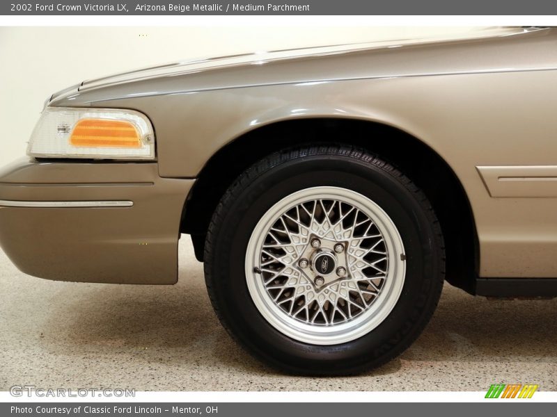 Arizona Beige Metallic / Medium Parchment 2002 Ford Crown Victoria LX