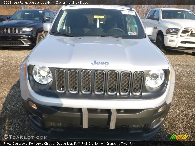 Glacier Metallic / Black 2018 Jeep Renegade Latitude 4x4