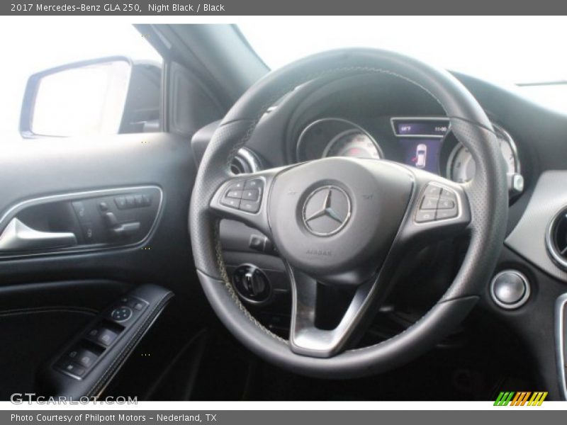 Night Black / Black 2017 Mercedes-Benz GLA 250