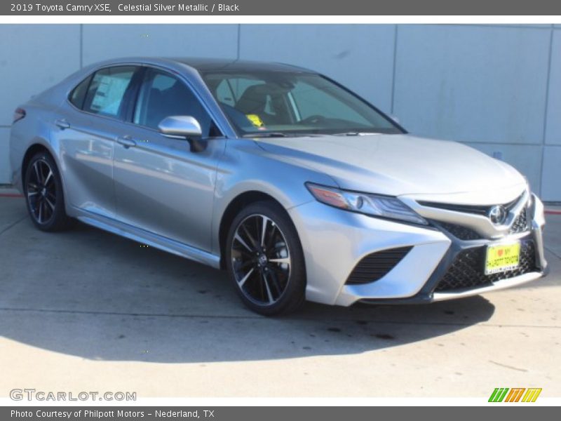 Celestial Silver Metallic / Black 2019 Toyota Camry XSE