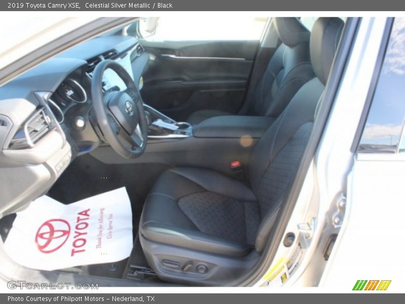 Celestial Silver Metallic / Black 2019 Toyota Camry XSE