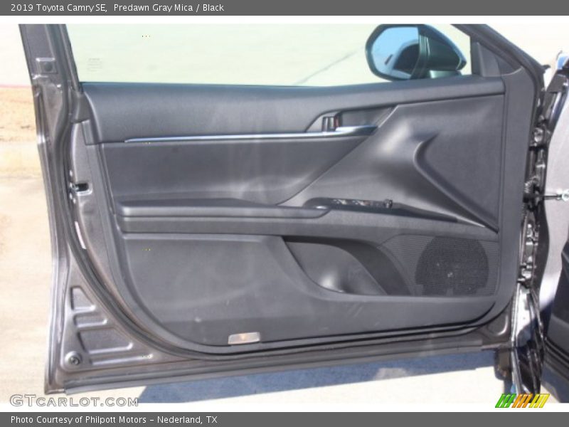 Predawn Gray Mica / Black 2019 Toyota Camry SE