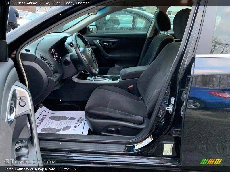 Super Black / Charcoal 2013 Nissan Altima 2.5 SV