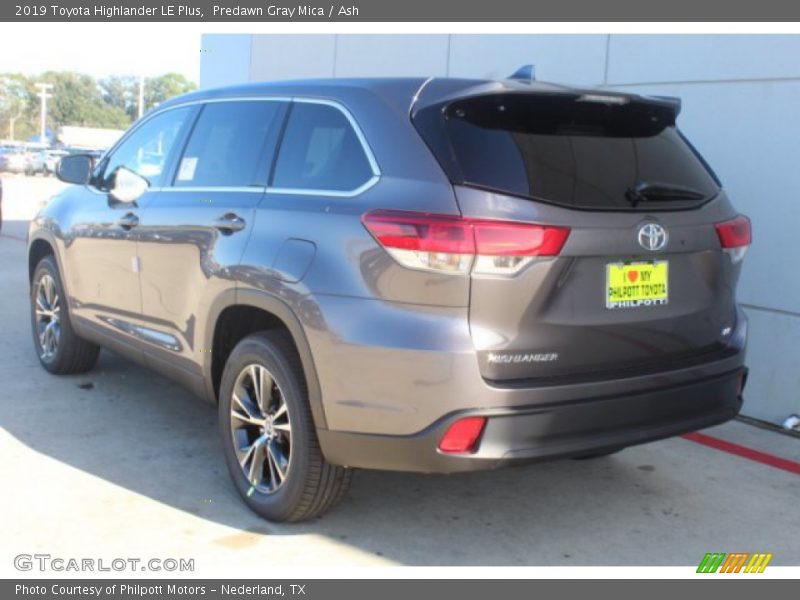 Predawn Gray Mica / Ash 2019 Toyota Highlander LE Plus