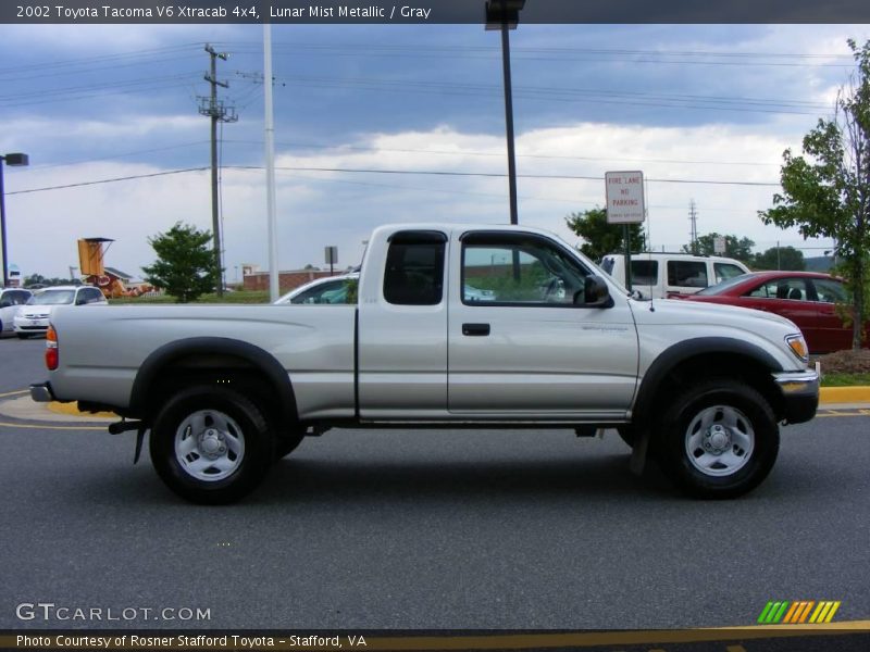 Lunar Mist Metallic / Gray 2002 Toyota Tacoma V6 Xtracab 4x4