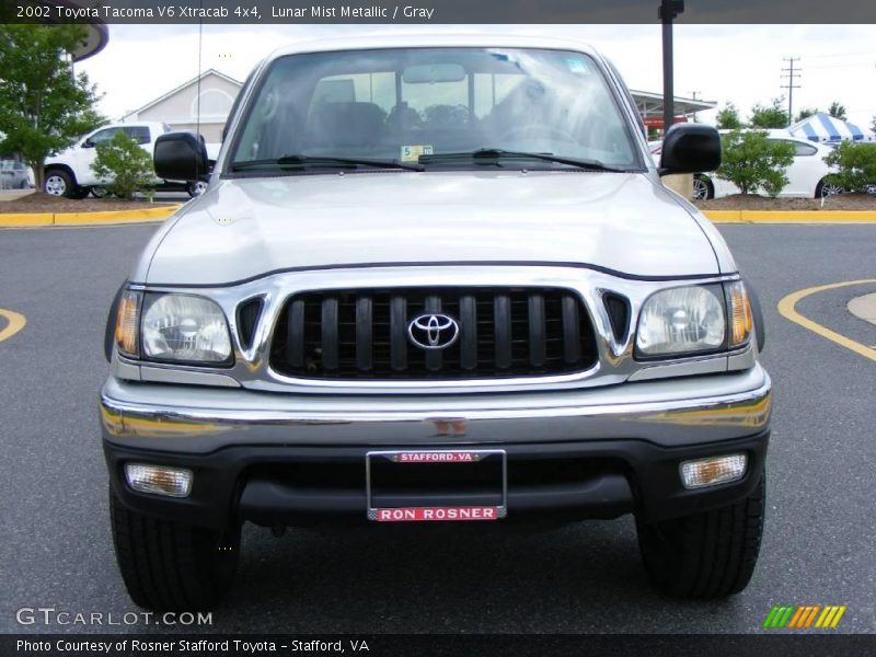 Lunar Mist Metallic / Gray 2002 Toyota Tacoma V6 Xtracab 4x4
