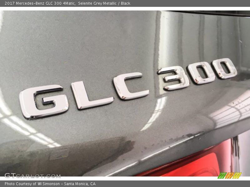 Selenite Grey Metallic / Black 2017 Mercedes-Benz GLC 300 4Matic