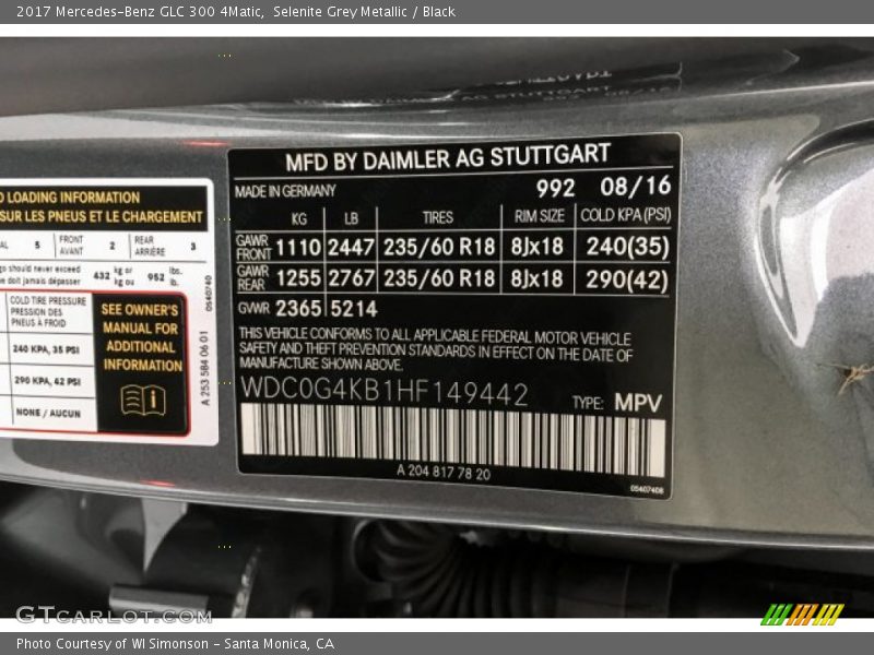 Selenite Grey Metallic / Black 2017 Mercedes-Benz GLC 300 4Matic