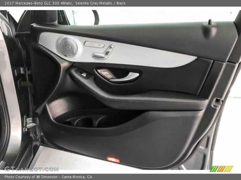 Selenite Grey Metallic / Black 2017 Mercedes-Benz GLC 300 4Matic