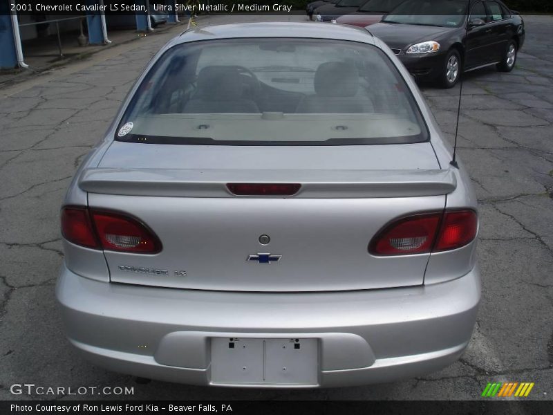 Ultra Silver Metallic / Medium Gray 2001 Chevrolet Cavalier LS Sedan