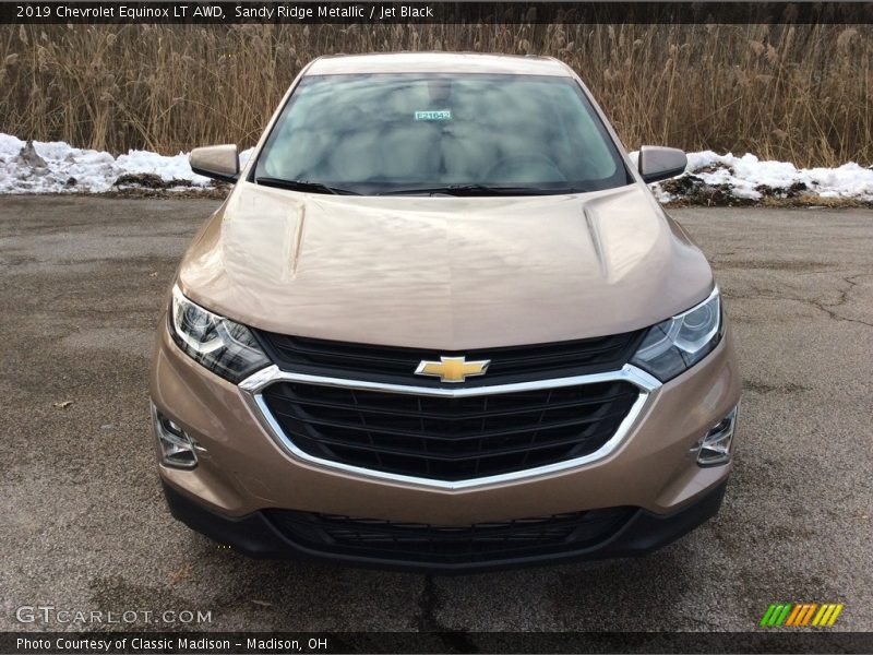 Sandy Ridge Metallic / Jet Black 2019 Chevrolet Equinox LT AWD