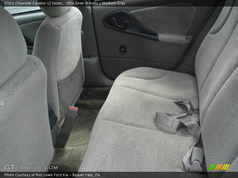 Ultra Silver Metallic / Medium Gray 2001 Chevrolet Cavalier LS Sedan