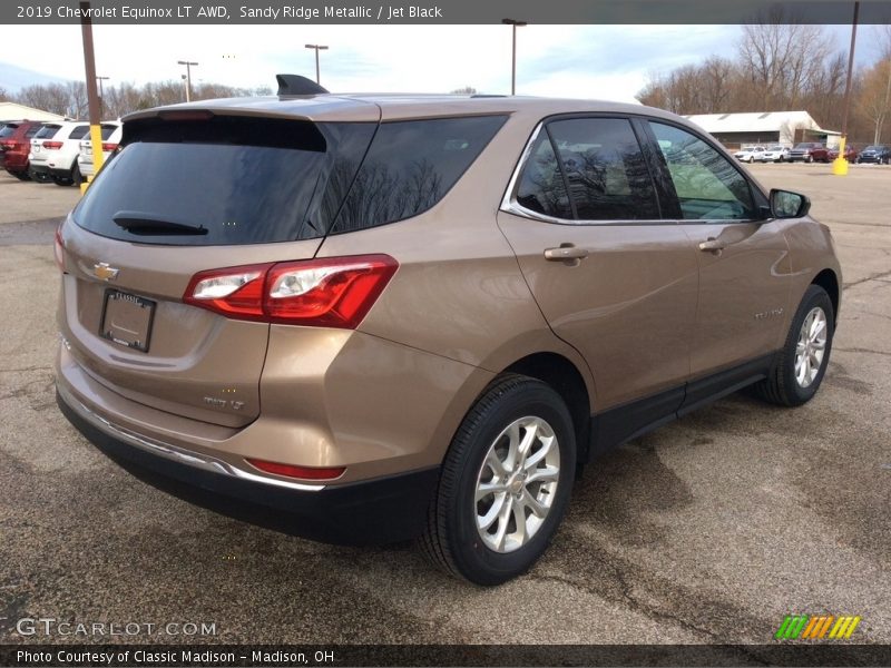 Sandy Ridge Metallic / Jet Black 2019 Chevrolet Equinox LT AWD