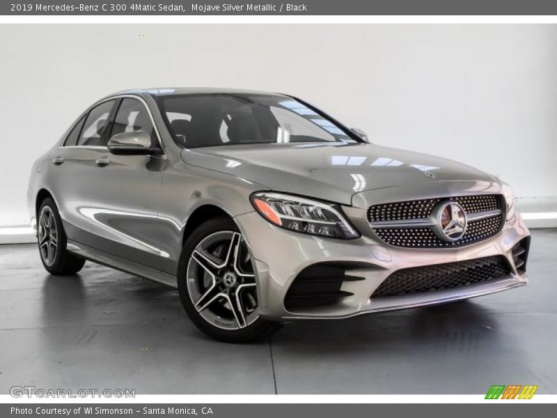Front 3/4 View of 2019 C 300 4Matic Sedan