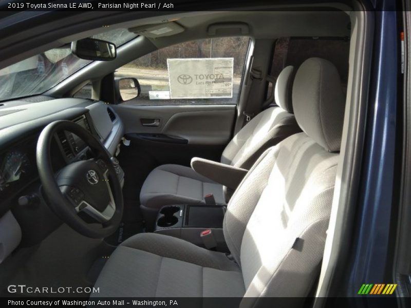 Parisian Night Pearl / Ash 2019 Toyota Sienna LE AWD
