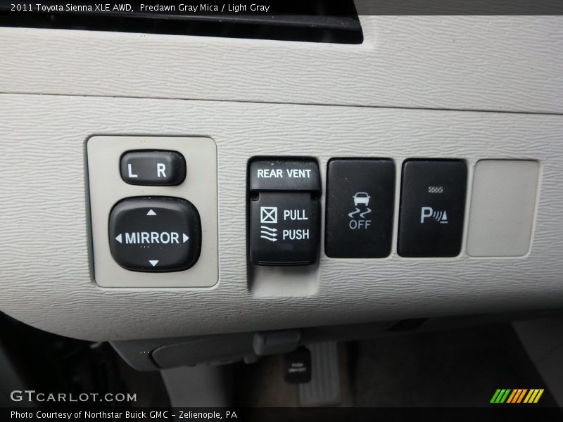 Predawn Gray Mica / Light Gray 2011 Toyota Sienna XLE AWD