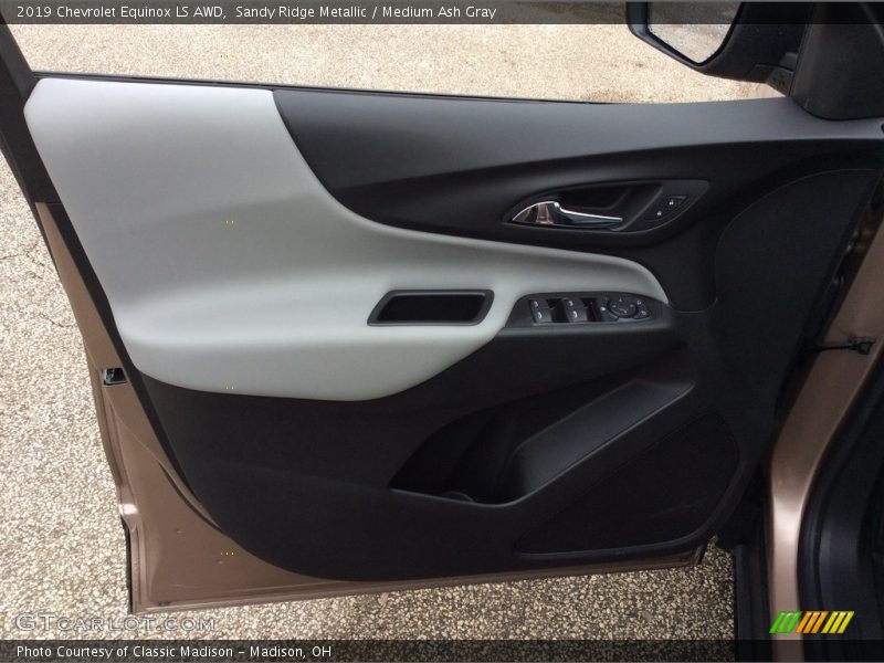Sandy Ridge Metallic / Medium Ash Gray 2019 Chevrolet Equinox LS AWD