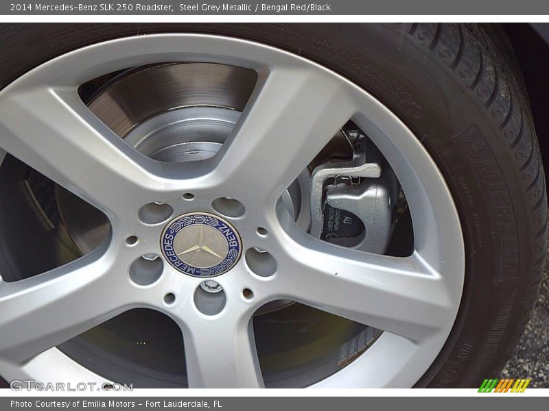 Steel Grey Metallic / Bengal Red/Black 2014 Mercedes-Benz SLK 250 Roadster
