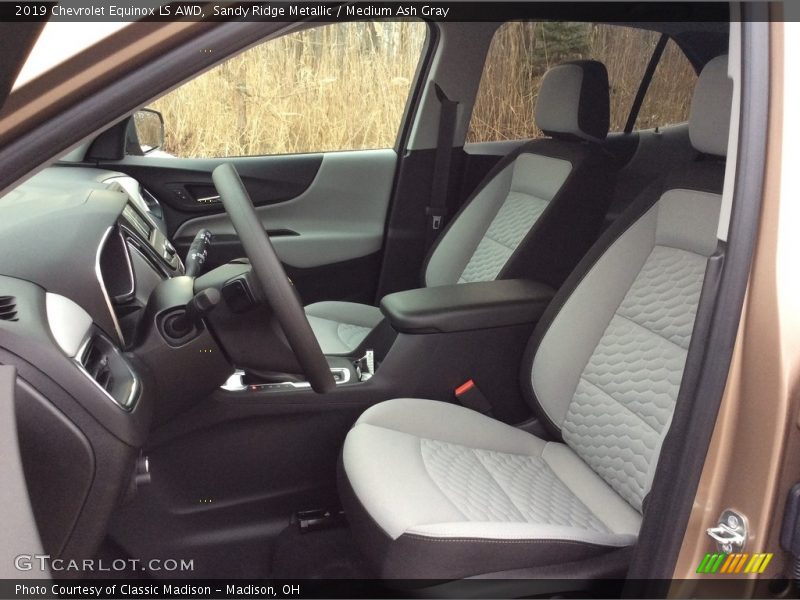 Sandy Ridge Metallic / Medium Ash Gray 2019 Chevrolet Equinox LS AWD