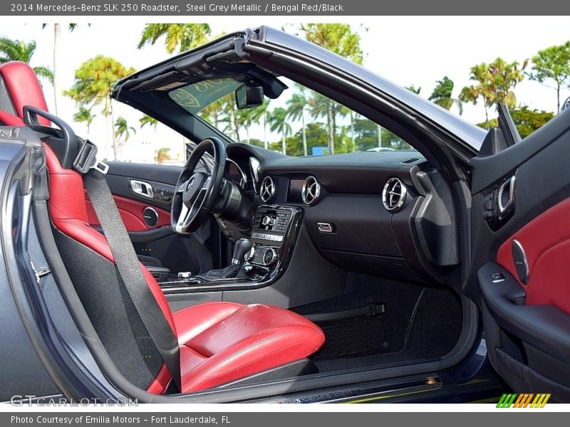 Steel Grey Metallic / Bengal Red/Black 2014 Mercedes-Benz SLK 250 Roadster