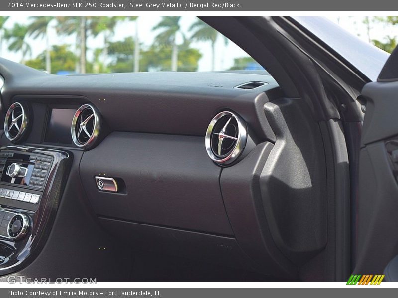 Steel Grey Metallic / Bengal Red/Black 2014 Mercedes-Benz SLK 250 Roadster
