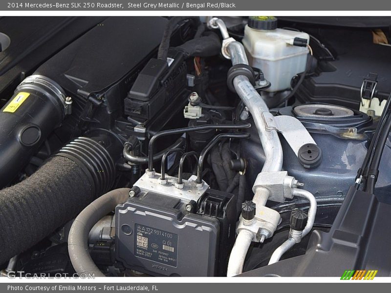 Steel Grey Metallic / Bengal Red/Black 2014 Mercedes-Benz SLK 250 Roadster