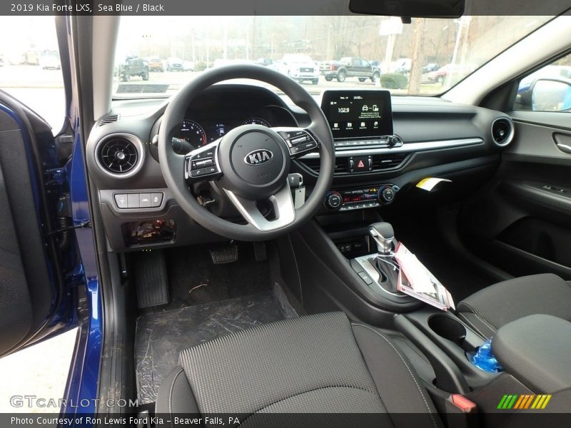 Sea Blue / Black 2019 Kia Forte LXS