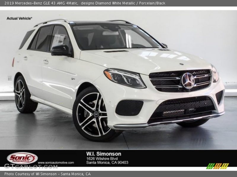 designo Diamond White Metallic / Porcelain/Black 2019 Mercedes-Benz GLE 43 AMG 4Matic