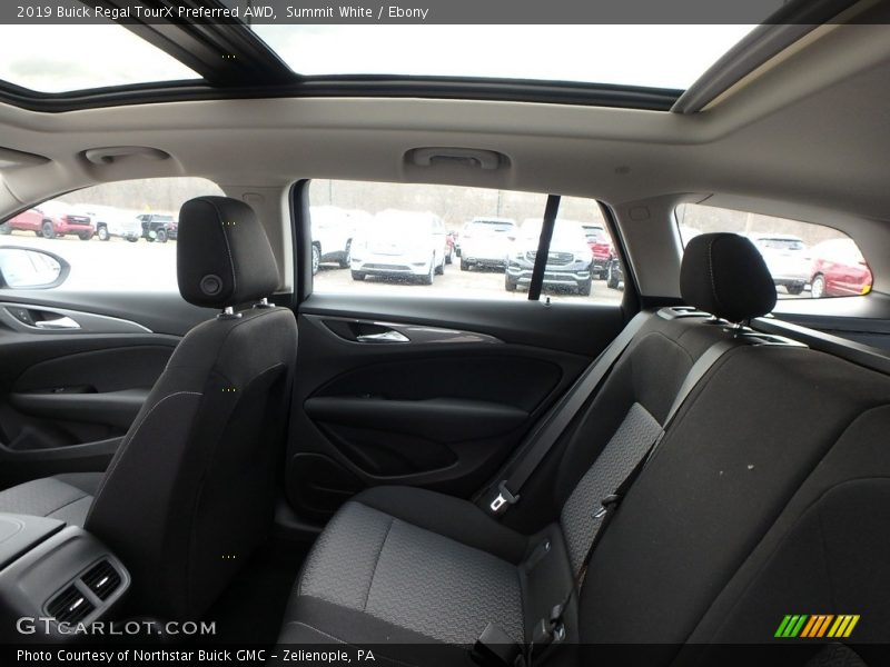 Summit White / Ebony 2019 Buick Regal TourX Preferred AWD