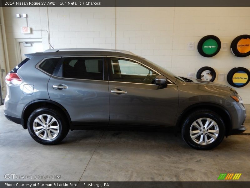 Gun Metallic / Charcoal 2014 Nissan Rogue SV AWD