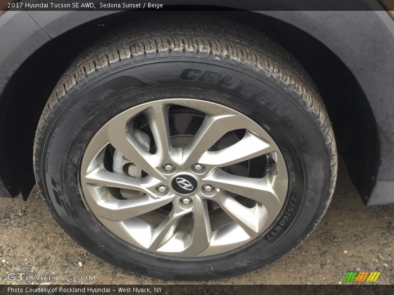 Sedona Sunset / Beige 2017 Hyundai Tucson SE AWD