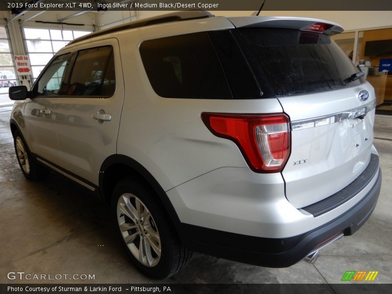 Ingot Silver / Medium Black/Desert Copper 2019 Ford Explorer XLT 4WD