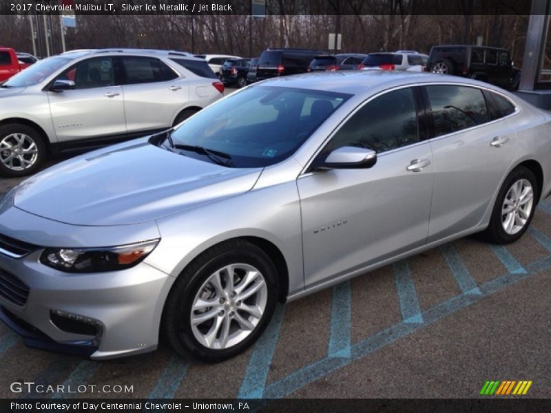 Silver Ice Metallic / Jet Black 2017 Chevrolet Malibu LT