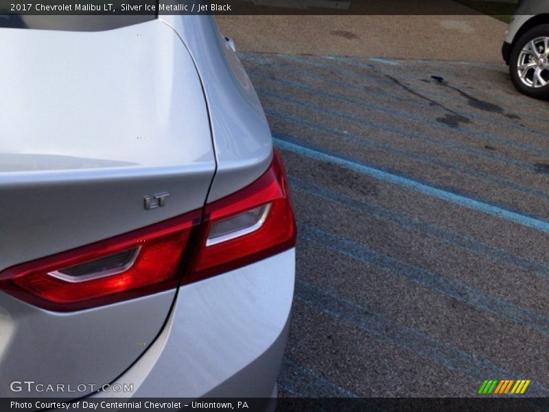 Silver Ice Metallic / Jet Black 2017 Chevrolet Malibu LT