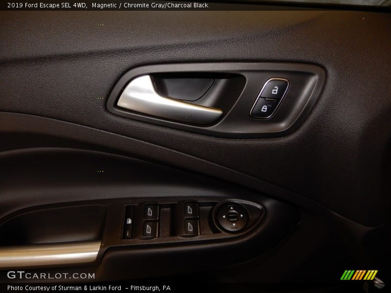 Magnetic / Chromite Gray/Charcoal Black 2019 Ford Escape SEL 4WD