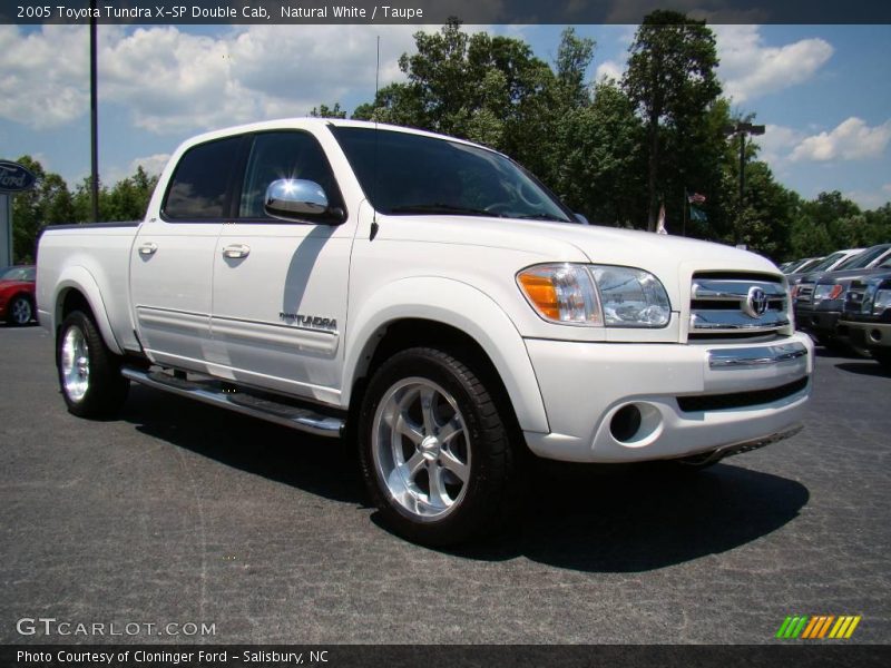 Natural White / Taupe 2005 Toyota Tundra X-SP Double Cab